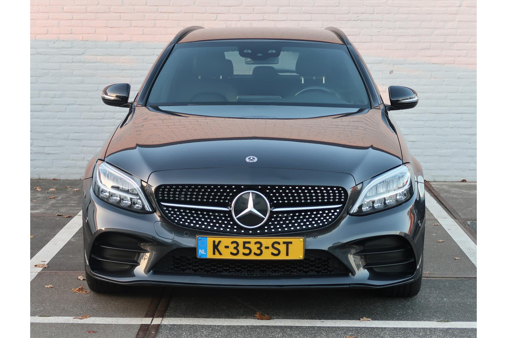49432402-2.jpg