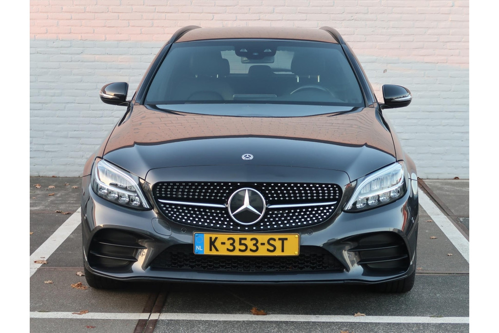 49432402-2.jpg