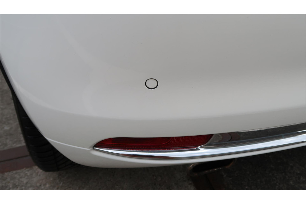 56046012-10.jpg
